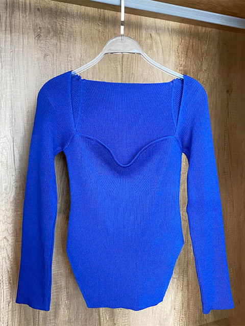 Load image into Gallery viewer, Woman's Long Sleeve Knitted Pullover
