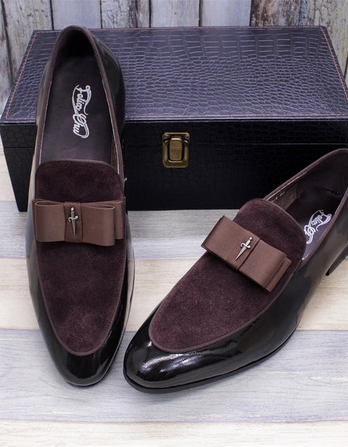 Load image into Gallery viewer, Matte Leather Patent Leather Men's Shoes
