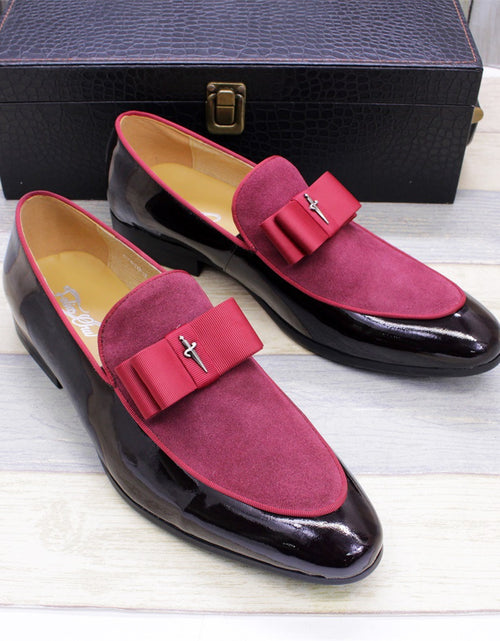 Load image into Gallery viewer, Matte Leather Patent Leather Men's Shoes
