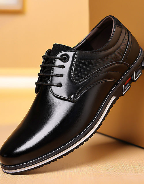 Load image into Gallery viewer, Men's Work Fashion Leather Shoes
