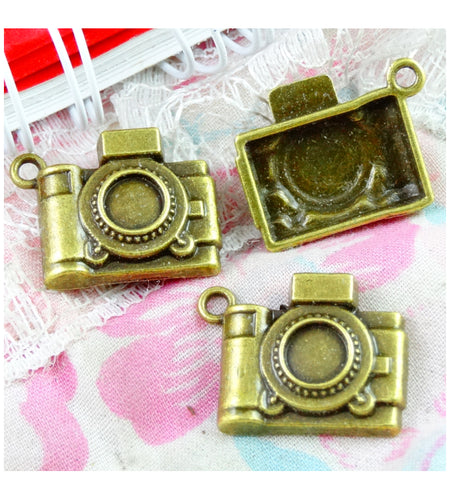 Charm Pendant
