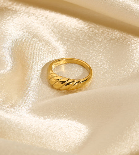 Fashion Ring